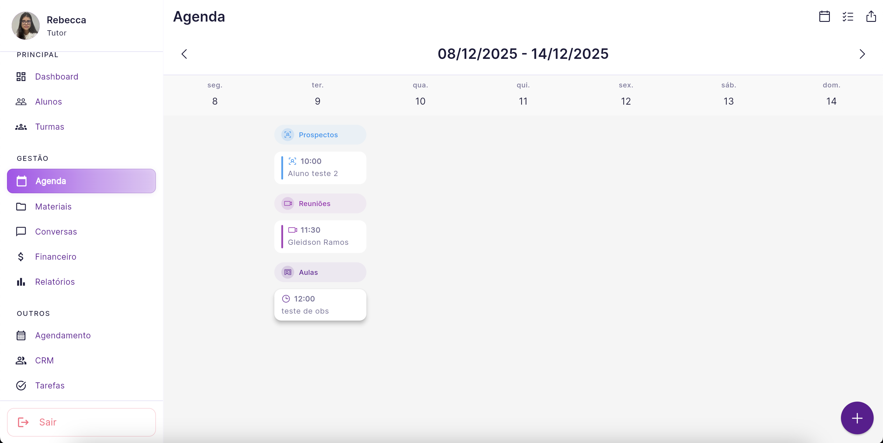 Visualização da agenda semanal com eventos e atividades